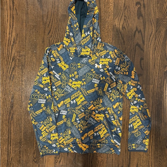 Boys Under Armour hoodie - Picture 6 of 6